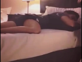 派对喝了几杯后 我直男好友想着他女友干了我 hot asia gay porn