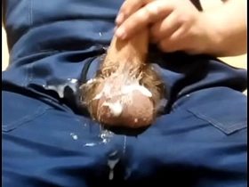 俄罗斯建筑工久未见新娘 射精声响亮精液量惊人！ japan gay porn hunk