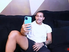 粗大鸡巴捅进小屁眼 gay porn hd japan