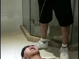 亚洲人尿吐 fucking chinese gay porn