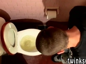 裸体健壮亚洲俊美同志男同电影《一室春光》 gay porn asia.