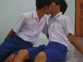 学生仔性爱大冒险 thailand handsome gay porn