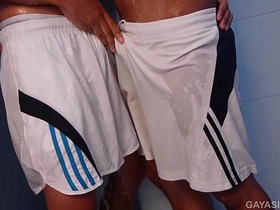 变态亚洲嫩屌Nick和Ray无套乱搞 chinese gay porn massage