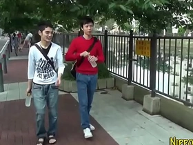 亚洲嫩鸡被射满脸精 gay porn chinese big