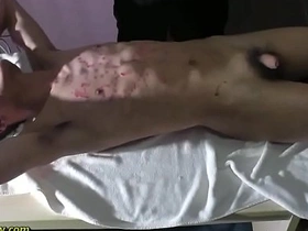 直男亚裔热蜡虐玩 asian live gay sex videos