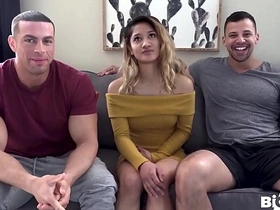 100斤亚裔被两个健美壮汉操烂 hot sri lankan gay porn