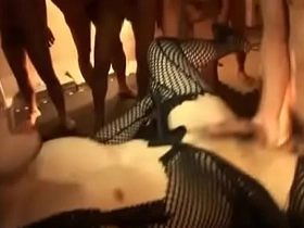 亚洲同志俱乐部多人混战 asian cumcontrol gay porn