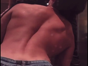 酒吧聊完女人后，我和直男兄弟在浴室搞上了 japan gay porn boyfriendtv