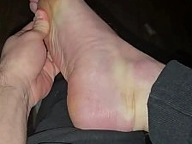 可爱运动员把他多汁大鸡巴插进英俊猛男的屁眼 asian boxing gay porn