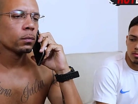 瞒着老婆偷干邻居屁眼 hot gay porn free