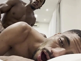 大鸡巴干得我欲仙欲死 gay chinese tricked porn