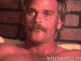 熟男韦恩打飞机 blissful porn japanese student