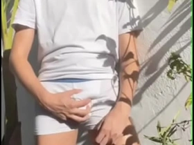 伪娘自尿 弄湿白内裤 男性失禁play lightskin well-pleased chinese porn