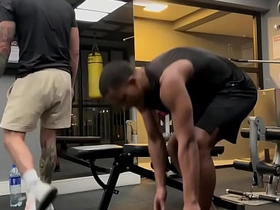 让健身搭档给我嗦了个爽 asian gay roommate sexual relations videos