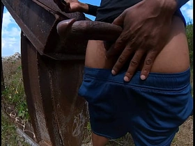 公园里的晴朗日子 hot asian men gay porn