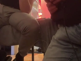 俩素人室友为粉丝直播尿湿裤子 the best chinese joyous porn video