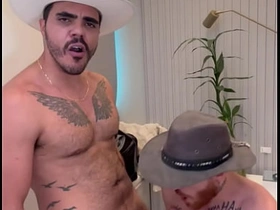 Carmona和Marcelo在激烈互搞中干翻农场男孩 sex videos elated #1 asian