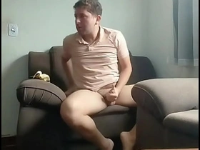 我独自在家听着放克音乐在客厅裸奔 korean gay slave porn