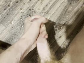 超大量射精！浓精爆射 瘦猴硬核自慰 4K 60帧第一视角 telegram myanmar gay porn