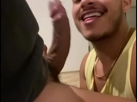 在酒店房间里和已婚男人 universe chinese gay porn