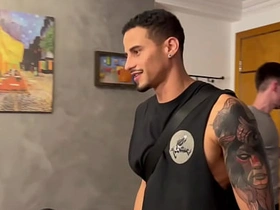 本来雇我当家教结果把学生都给上了 hot sexy asian gay sex videos