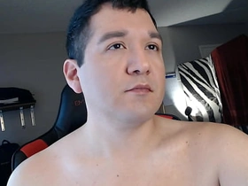 37岁可爱肉感男孩秀曲线 大腿美臀嫩肤片段 第三位成员 20250323免费促销3/3 hot old man gay porn