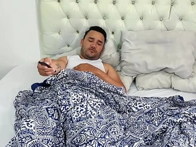 继父晨勃错把继子当老婆 猛操屁眼射满精液 gay porn hot nerd