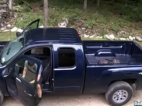 DaddysexFiles: 康纳·哈比跪着给继父艾伦·西尔弗口交 吮吸他那青筋暴起的鸡巴 free gay japan porn