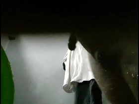 亚洲淋浴男孩 asian squirting cheerful porn