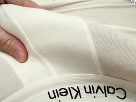 [羞辱&尿尿] 法国佬把你变成骚货并在你逼里撒尿！ japan gay porn uncensored