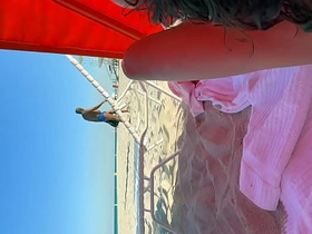 公共海滩与小鲜肉 kong japan gay porn