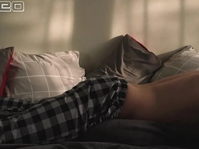 晨间日常。老爹闷骚哼唧渐成浪叫 胯部淫荡摩擦枕头 hot gay chinese guy porn