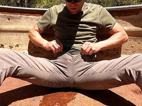 徒步裤子里尿湿8次 japan gay boy porn