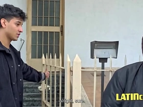 分手？别担心，爸爸，我会用喉咙伺候得比她更爽 chinese students gay porn