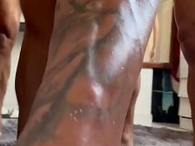 基佬夫妻跟骚货Maloka乱搞 asian cumshot uncaring porn