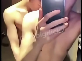 亚洲同志情侣业余帅气无套干 chinese gay church porn