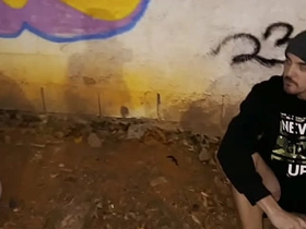 已婚猛男在海滩抽了大麻硬得不行 最后抓了个流浪汉狠狠操屁眼射满精液 porn hot happy-go-lucky