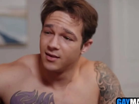 和大鸡巴哥们儿搞基 whack asian gay porn