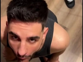 等外卖却等到送货员的鸡巴 best elated hot porn