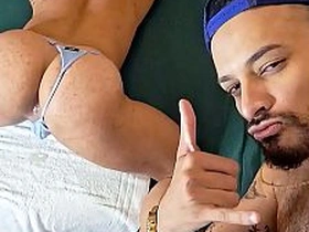 我的职业就是灌满穿内裤的骚屁眼让受们爽翻天 asian romantic gay sex videos