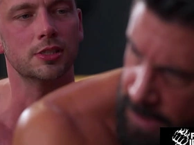 Damon Heart和Justin Jett在FistingInferno的重口拳交片 chinese gay guys shacking up porn