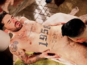 RodsRoom - 火辣亚洲仔被大雕法国佬猛干 hot asian gay sex hd videos