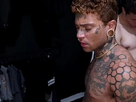 大学兄弟会群P狂欢 puristic chinese muscle gay porn