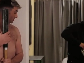 MEN - Michael Boston的男人不肯操他 于是Nate Grimes用大屌填满他两个洞 porn massage asian gay