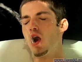 亚裔胖同志被颜射 兄弟会尿尿派对:凯勒布·斯科特! gay chinese teen roleplay porn