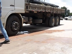 下流卡车司机！ hot happy-go-lucky japanese porn