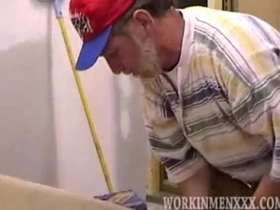 熟男大卫打飞机 porn asian gay handsome